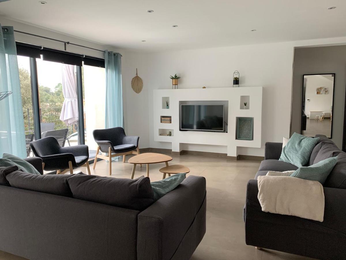 Magnifique Villa classée 4* meublé de tourisme Flassans-sur-Issole Extérieur photo